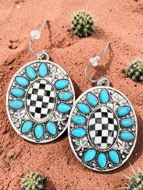 TURQUOISE CHECKERED OVAL DROP EARRINGS